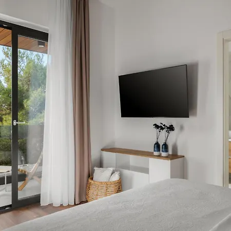 Gorgeous In With Sauna Ferienhaus Zambratija (Istria)